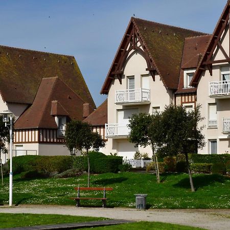 L'Esperluette - Magnifique Vue Mer Et Balcon Courseulles-sur-Mer Esterno foto