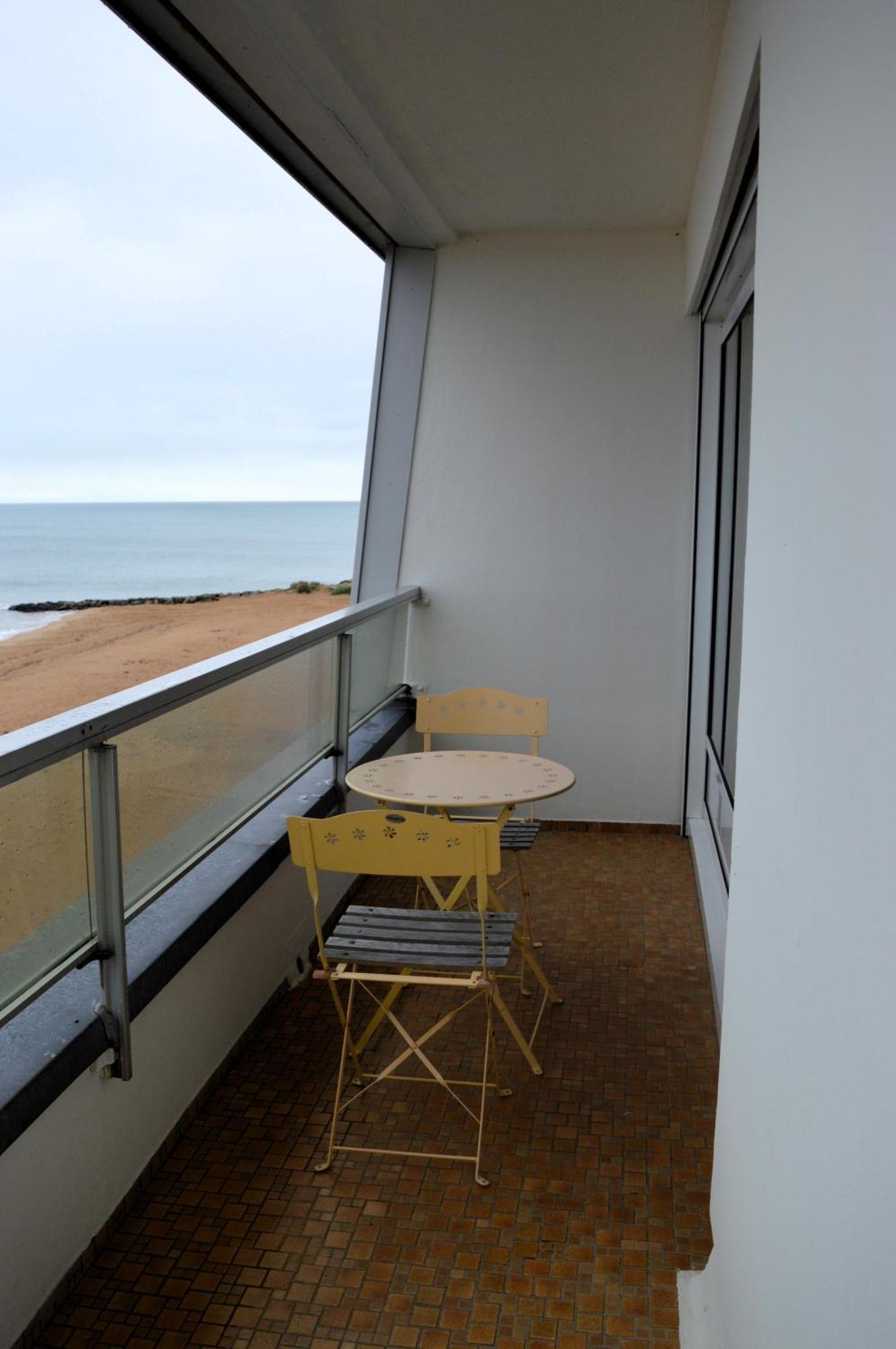 L'Esperluette - Magnifique Vue Mer Et Balcon Courseulles-sur-Mer Esterno foto